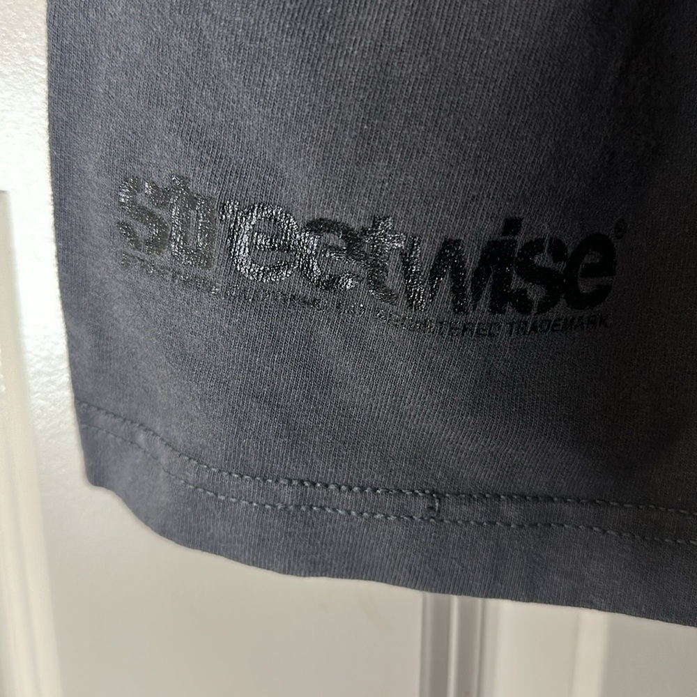 StreetWise - Picture 4 of 5